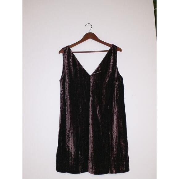 French Connection Women’s Purple Velvet Cocktail Dress Size 10 Double V-Neck - Picture 10 of 16